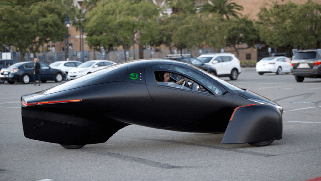 carro elétrico aptera