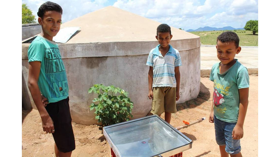 Para a cientista baiana, água limpa para as comunidades carentes nas áreas rurais é um direito básico.