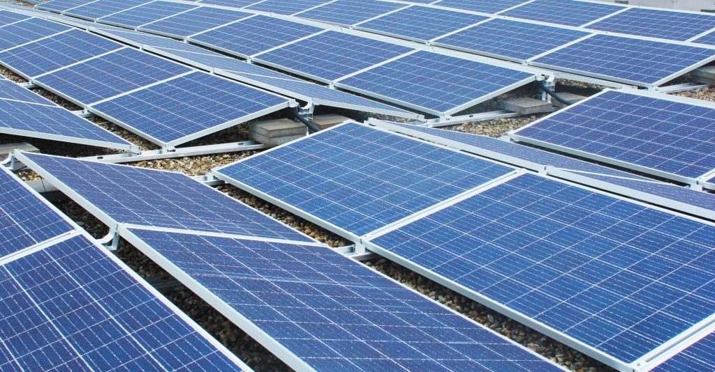 painéis de energia solar