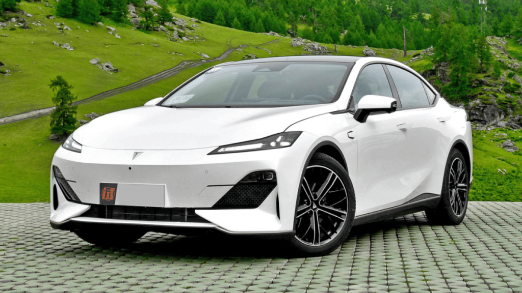 Clone do Tesla Model 3 é Vendido pela Metade do Preço 1 clone tesla carro eletrico