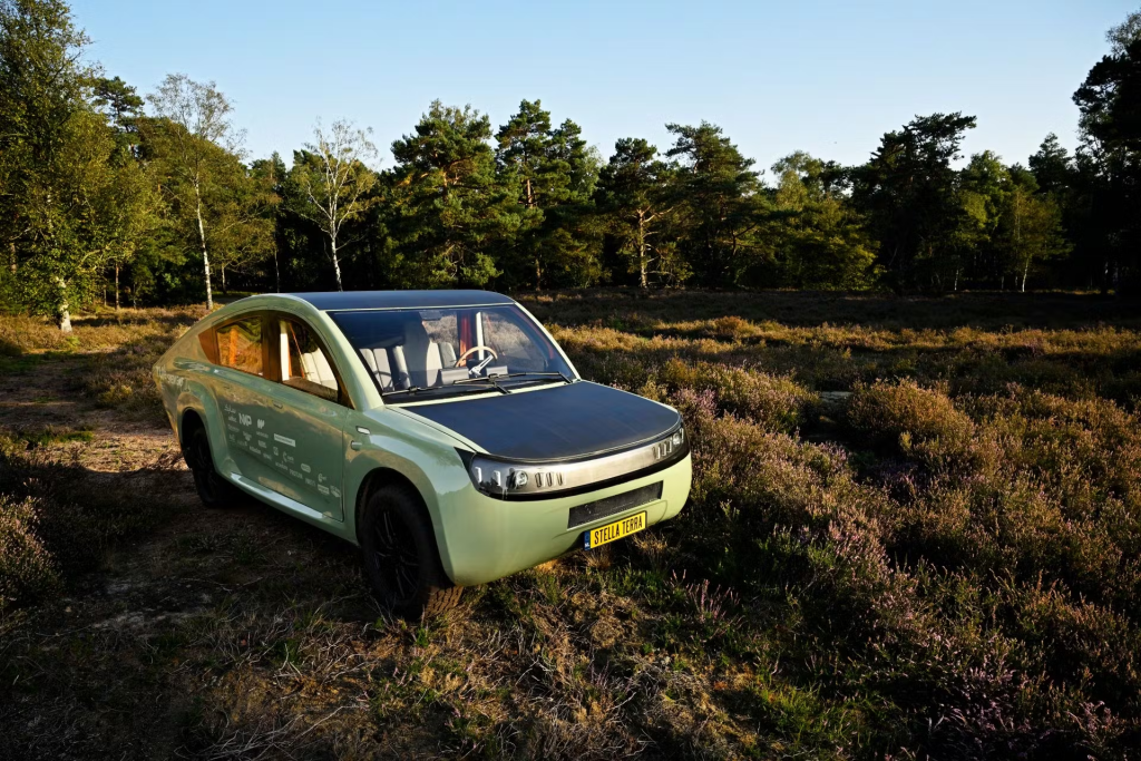 Estudantes Holandeses Criam Carro Elétrico Solar Robusto e Eficiente 1 carro elétrico solar
