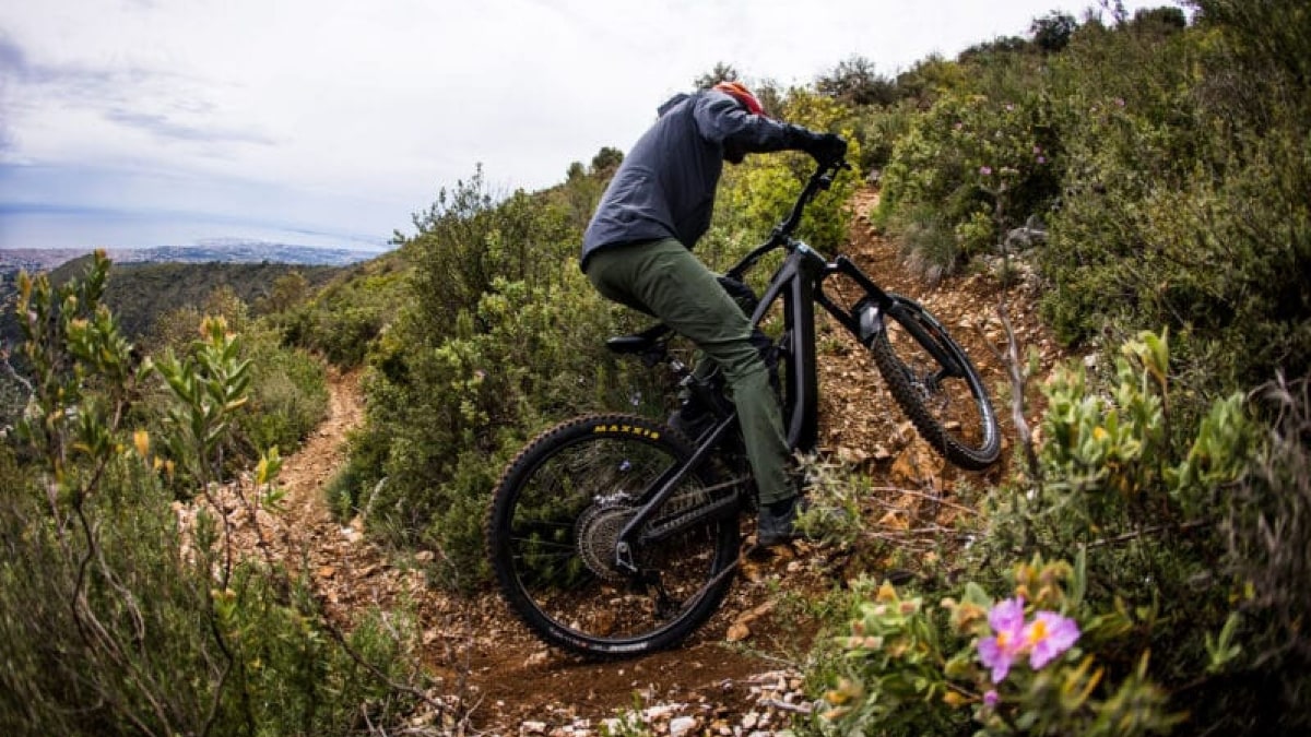 Eagle Powertrain: Câmbio Auto Shift e Coast Shift em e-MTB