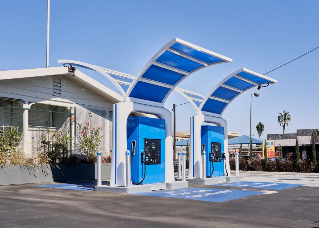 Primeira Estação de Hidrogênio para Caminhões do Mundo Abre nos EUA 1 Estação de Hidrogênio para Caminhões