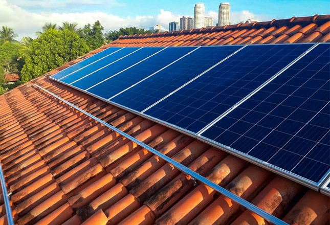 Energia Solar Residencial no Brasil Atinge Níveis de Produção Comparáveis aos de Itaipu 1 Energia solar Residencial