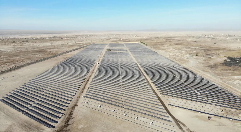 Tecnologia Avançada Impulsiona Usina Solar no Deserto Chinês 2 Energia Solar